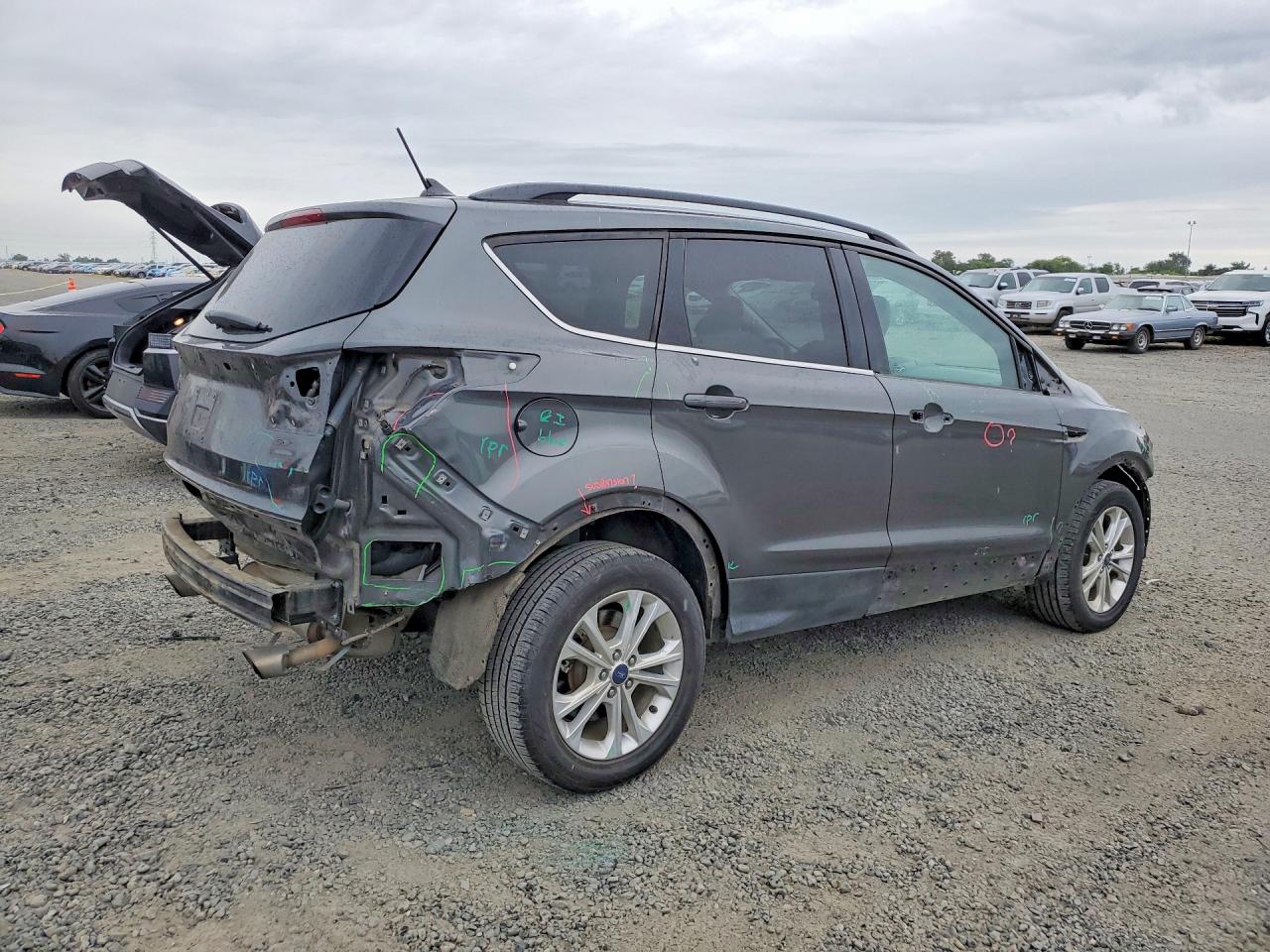 2018 FORD ESCAPE SEL photo 5