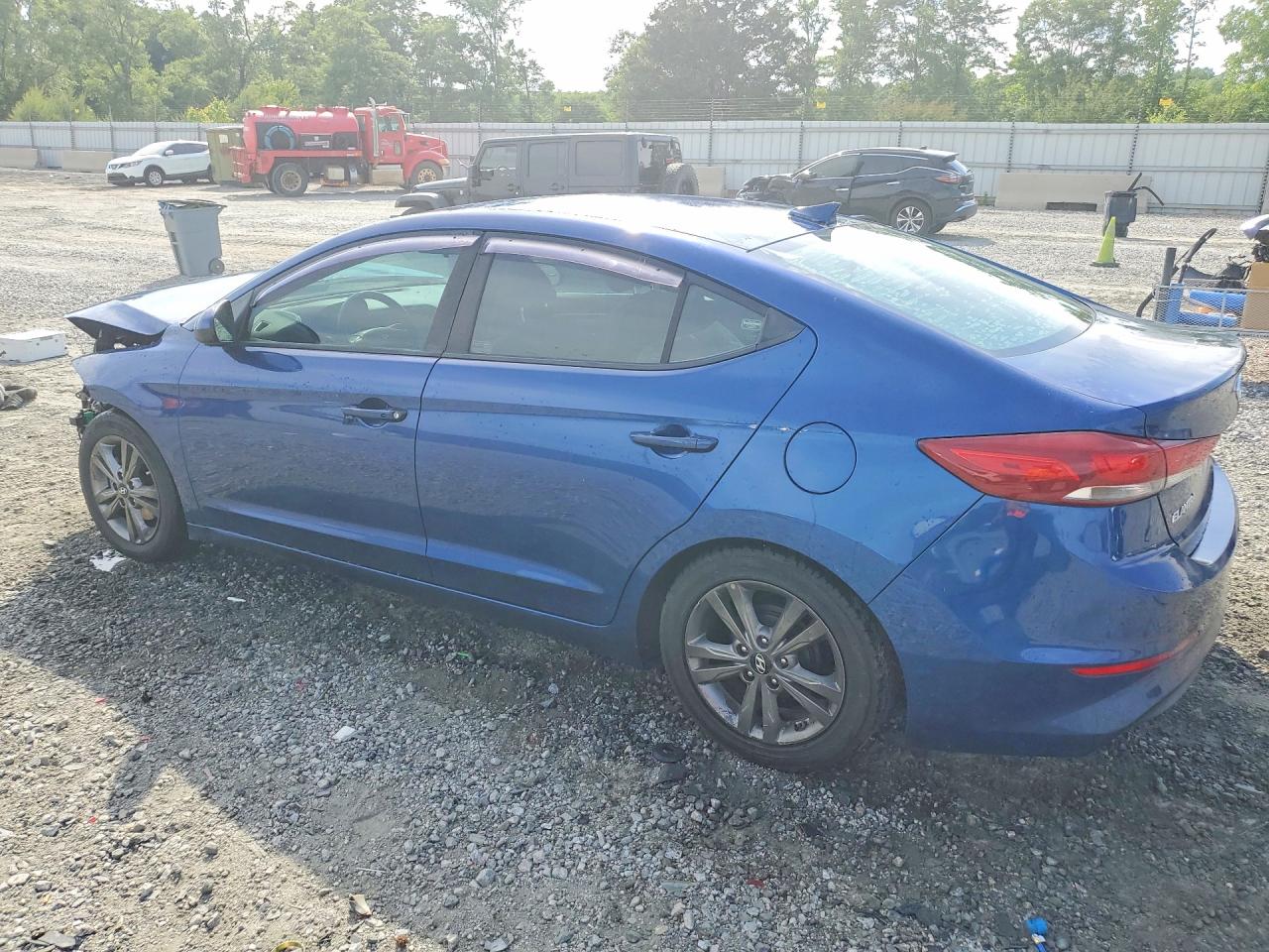 2017 HYUNDAI ELANTRA SE photo 2