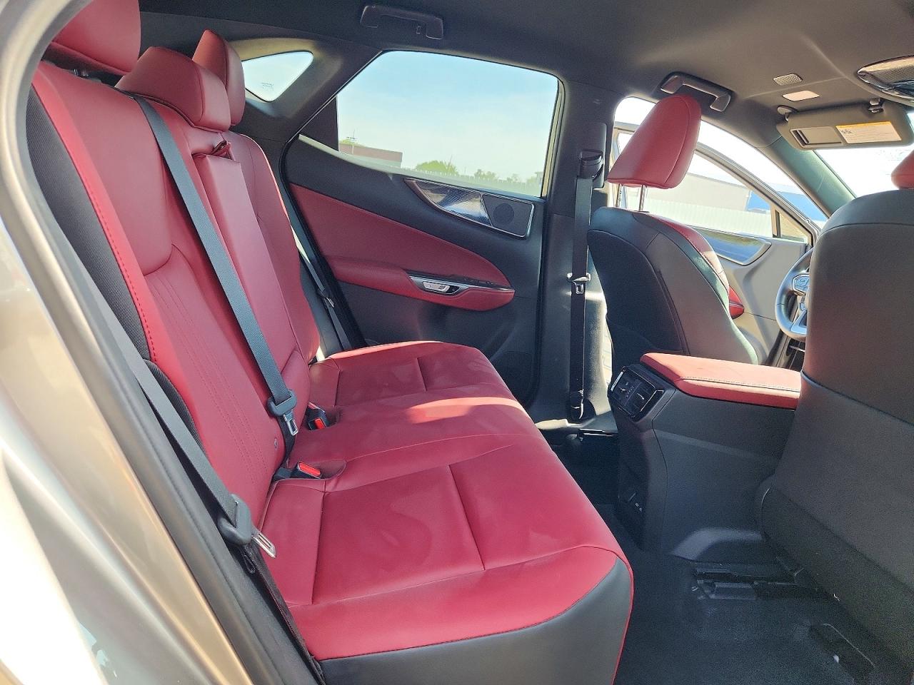2022 LEXUS NX 350 photo 19
