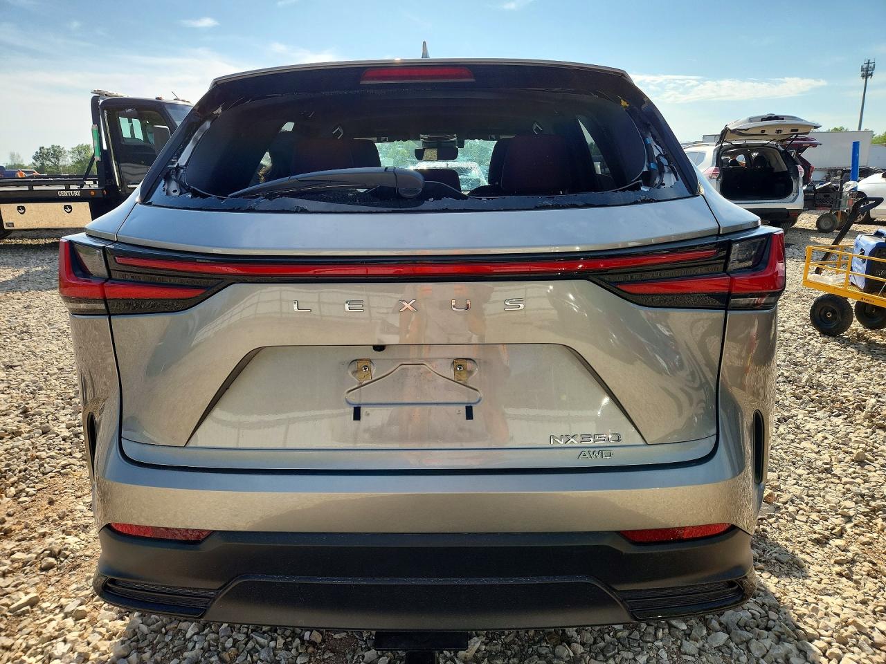 2022 LEXUS NX 350 photo 11