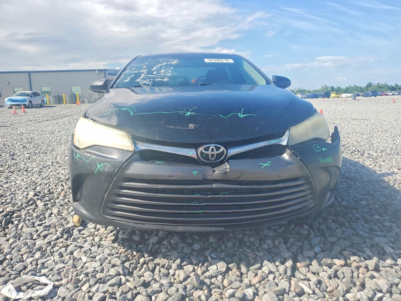 2017 TOYOTA CAMRY LE photo 9