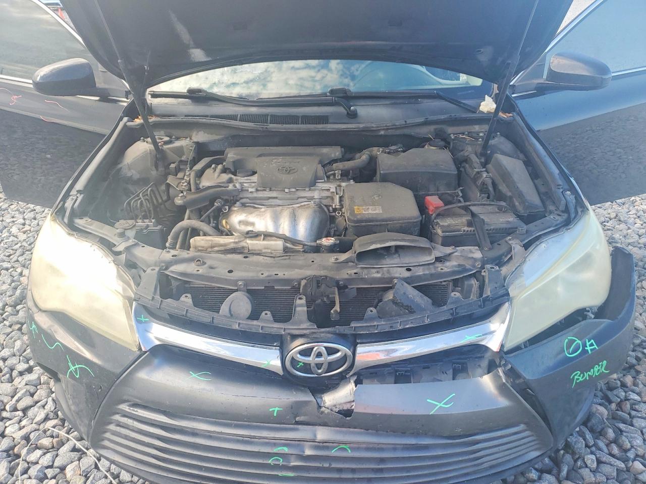 2017 TOYOTA CAMRY LE photo 21