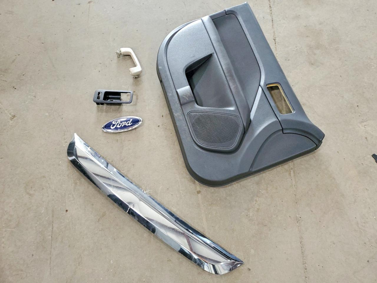 2012 FORD FUSION SE photo 34
