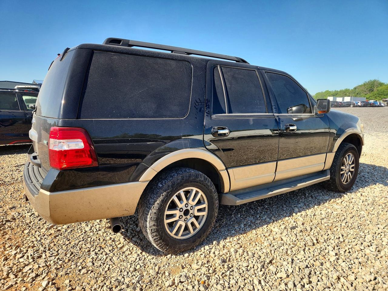 2012 FORD EXPEDITION XLT photo 7