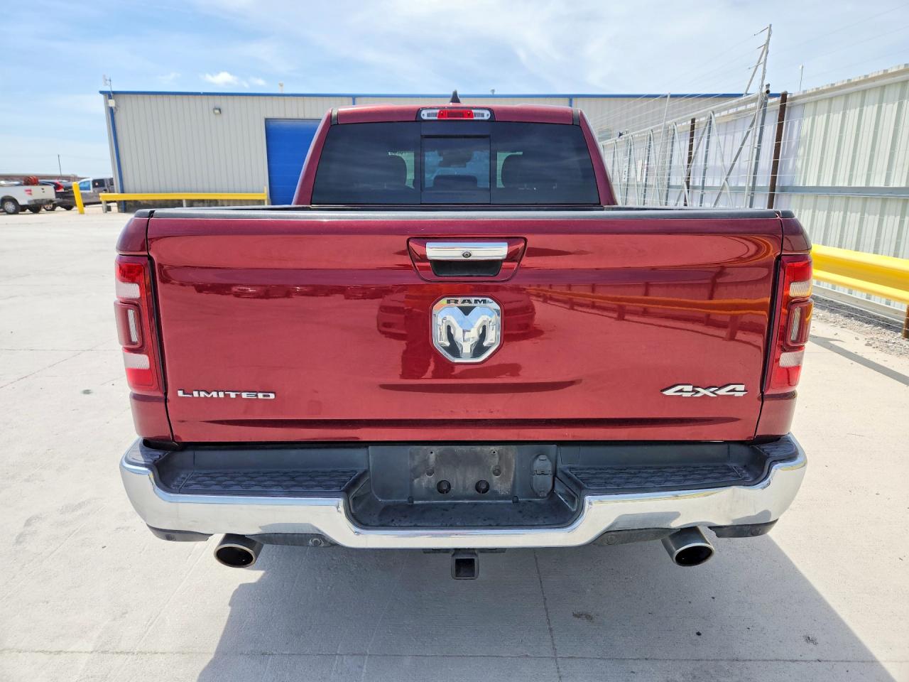 2019 RAM 1500 photo 11