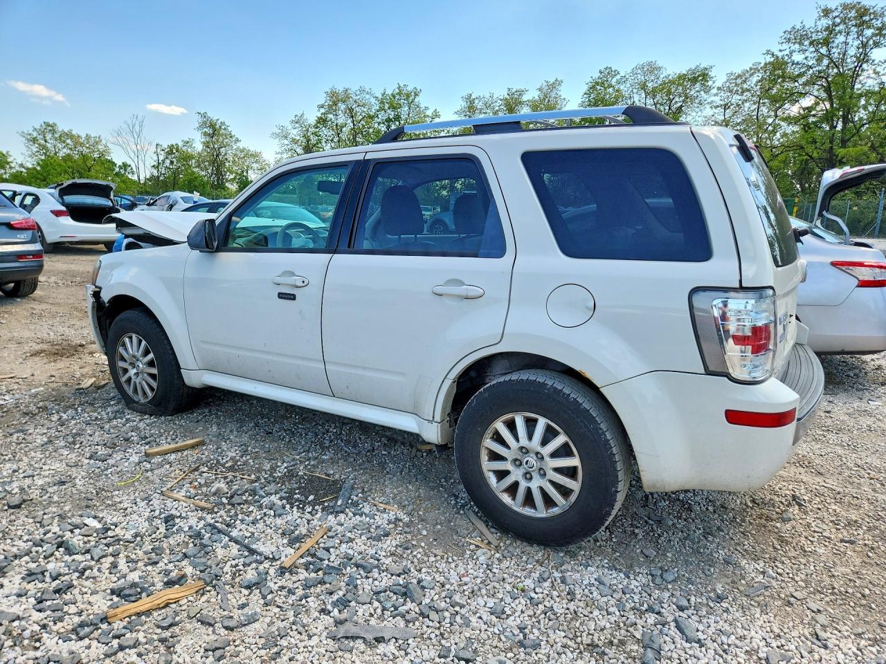 2010 MERCURY MARINER LUXURY photo 4