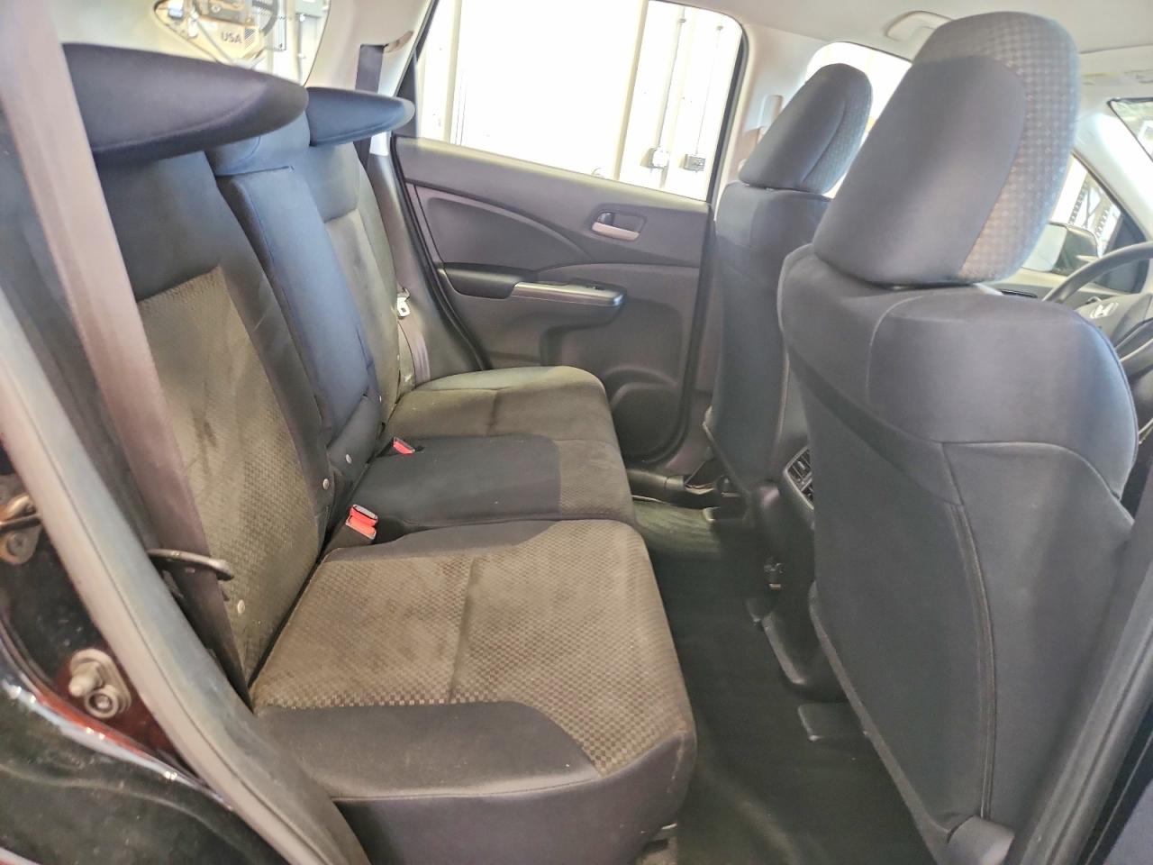 2016 HONDA CR-V LX photo 21