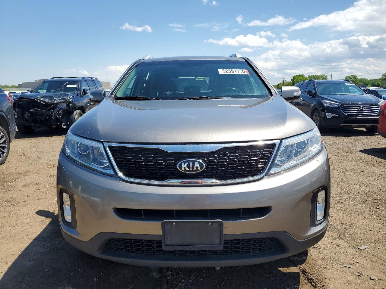 2015 KIA SORENTO LX photo 9