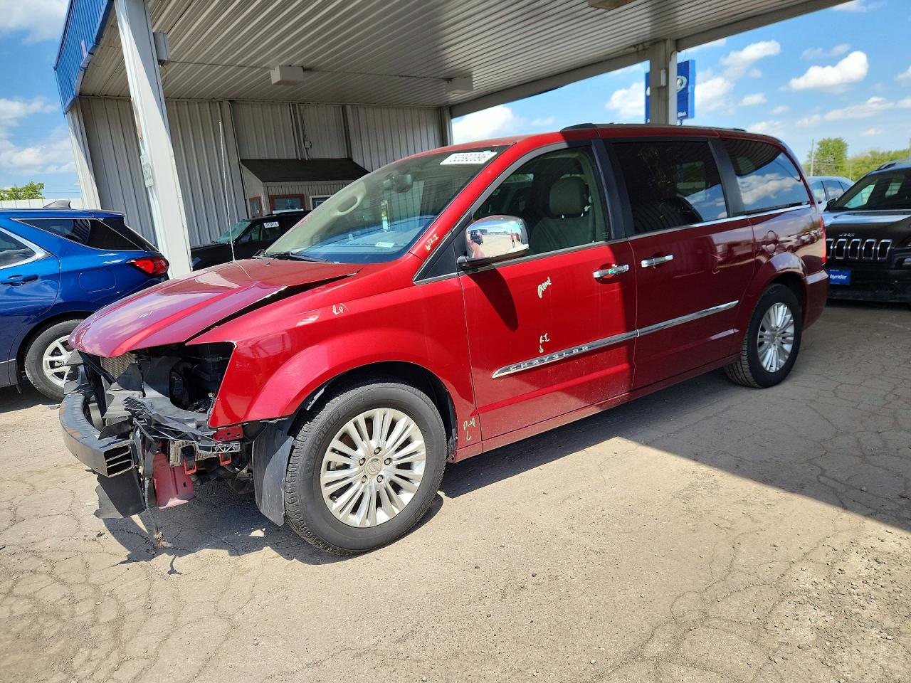 2013 CHRYSLER TOWN & COUNTRY