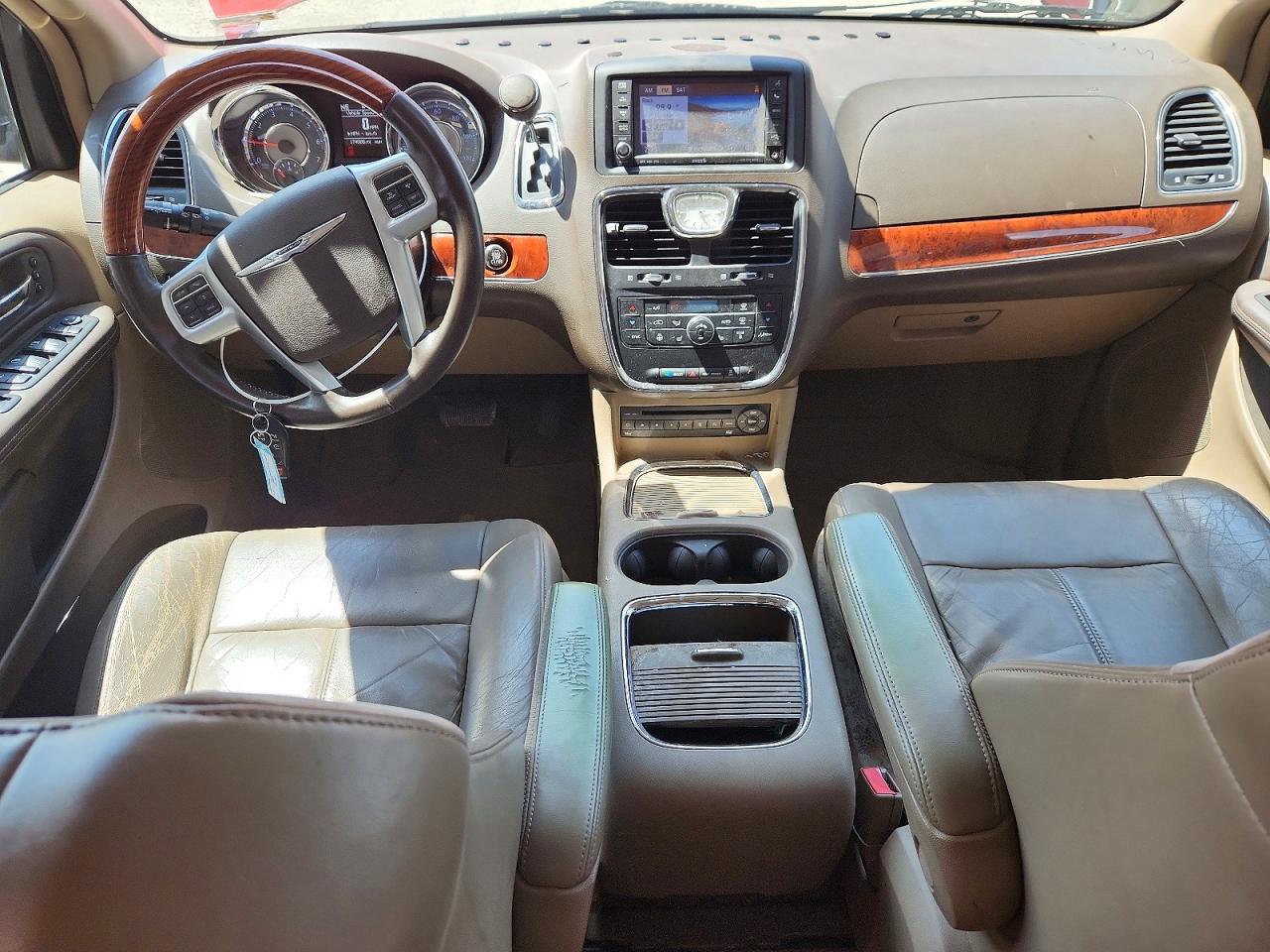 2013 CHRYSLER TOWN & COUNTRY LIMITED photo 15