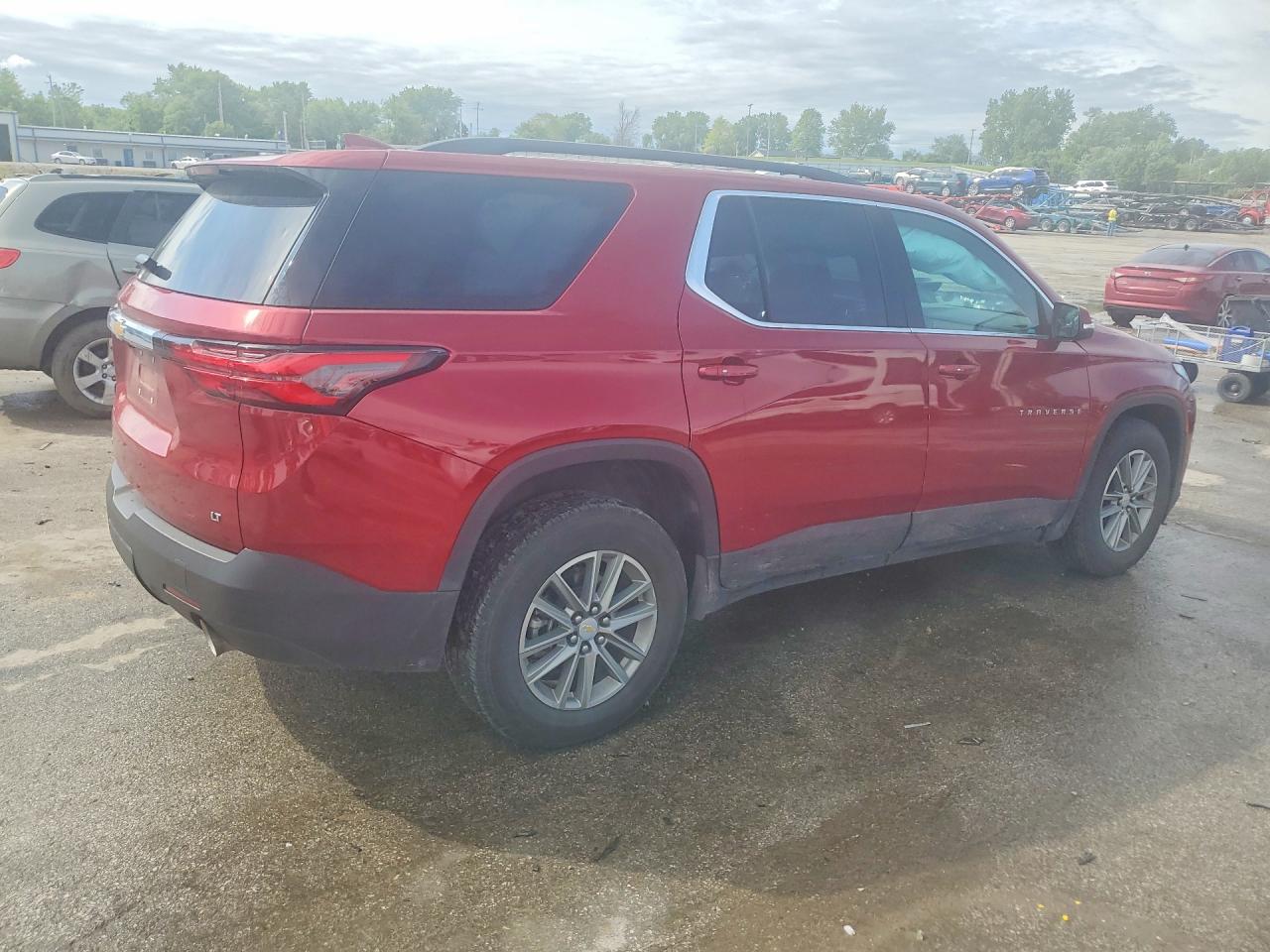 2023 CHEVROLET TRAVERSE LT photo 7