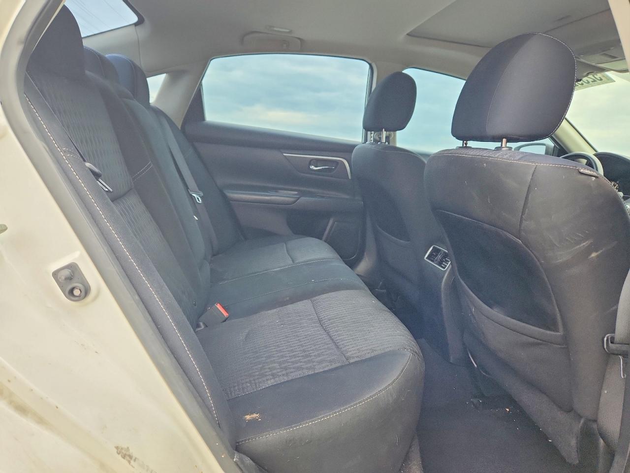 2016 NISSAN ALTIMA 2.5 SV photo 17