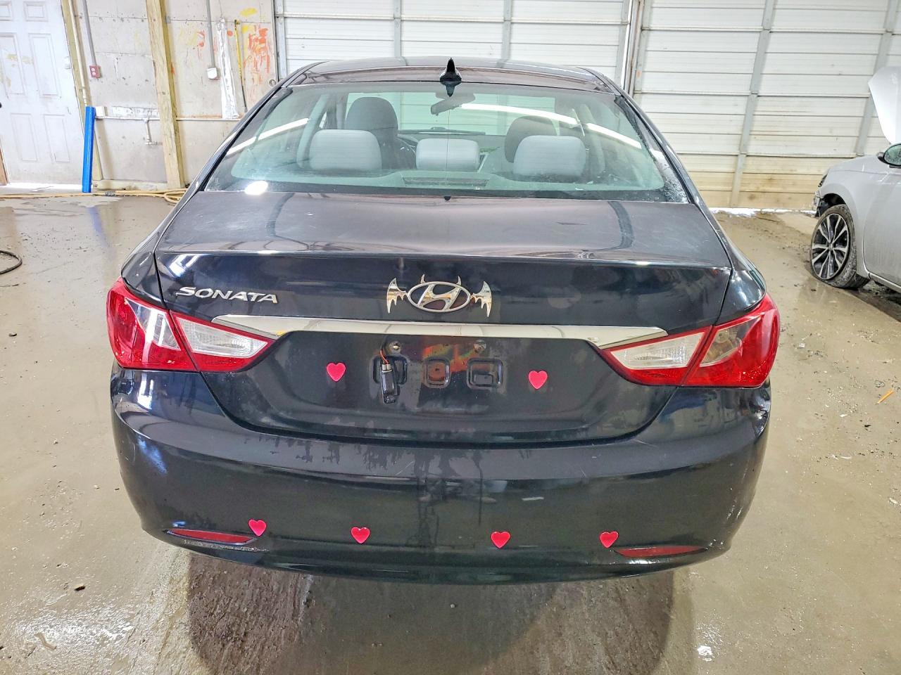 2011 HYUNDAI SONATA GLS photo 16