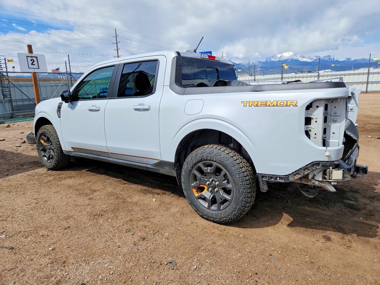 2025 FORD MAVERICK TREMOR photo 3