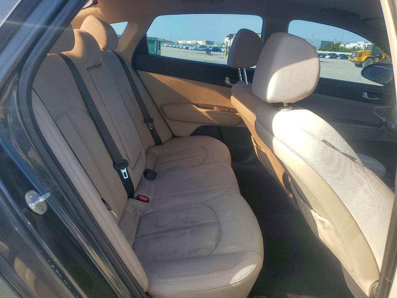 2016 KIA OPTIMA LX photo 19