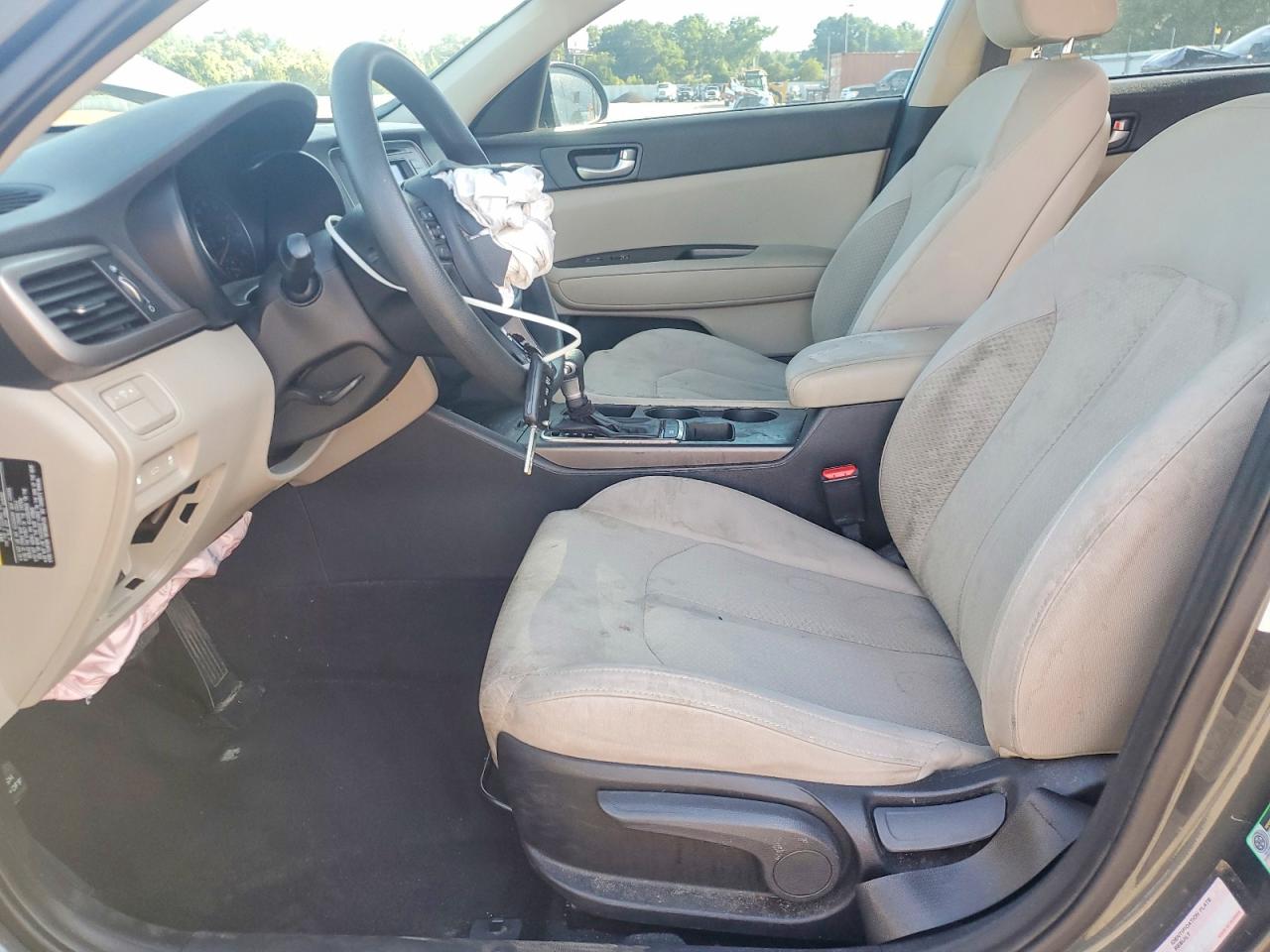 2016 KIA OPTIMA LX photo 13