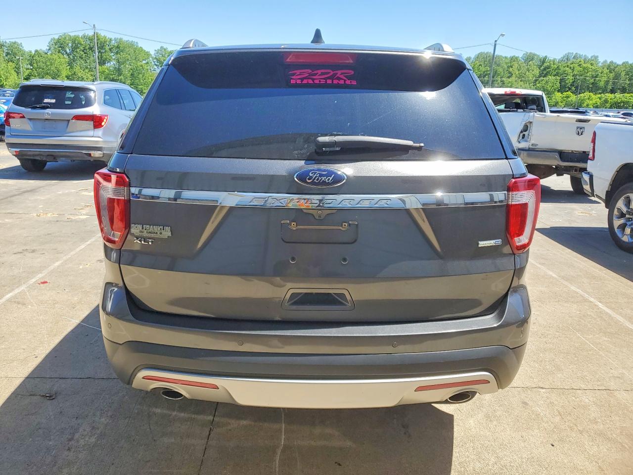 2016 FORD EXPLORER XLT photo 16