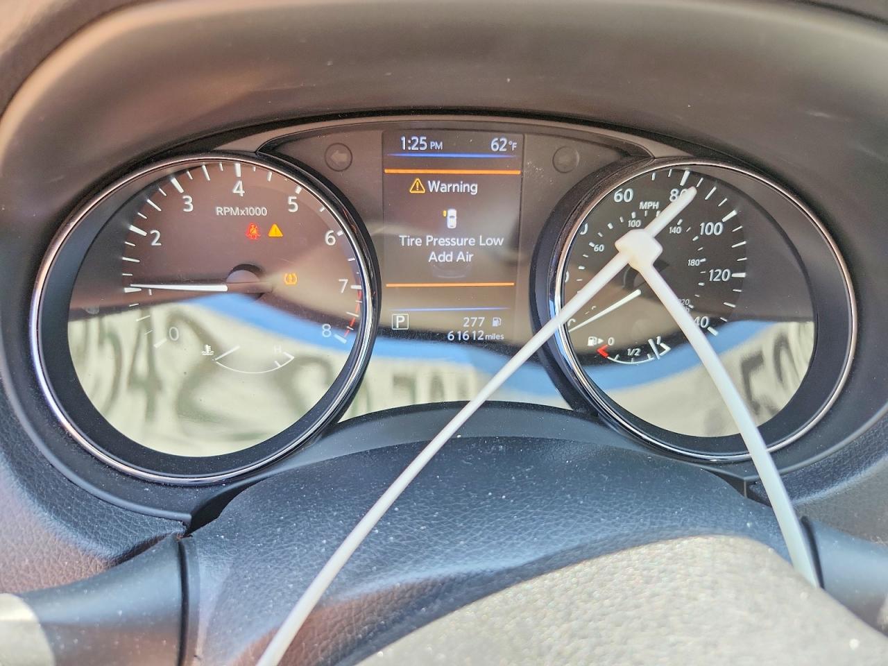 2018 NISSAN ROGUE SV photo 17