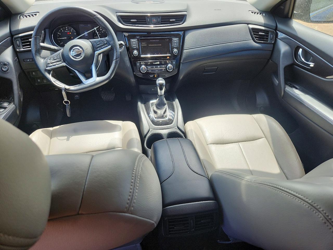 2018 NISSAN ROGUE SV photo 15