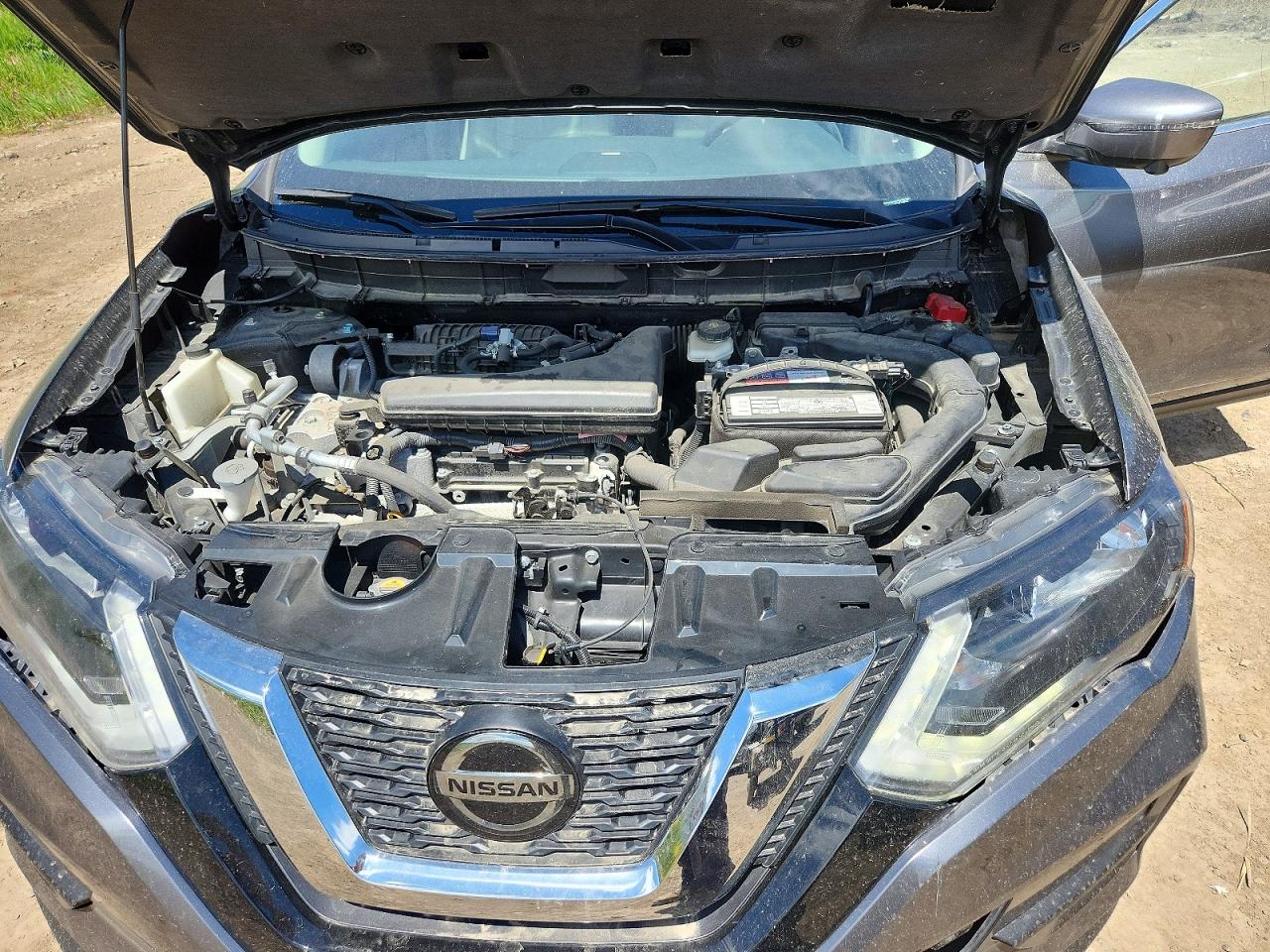 2018 NISSAN ROGUE SV photo 23
