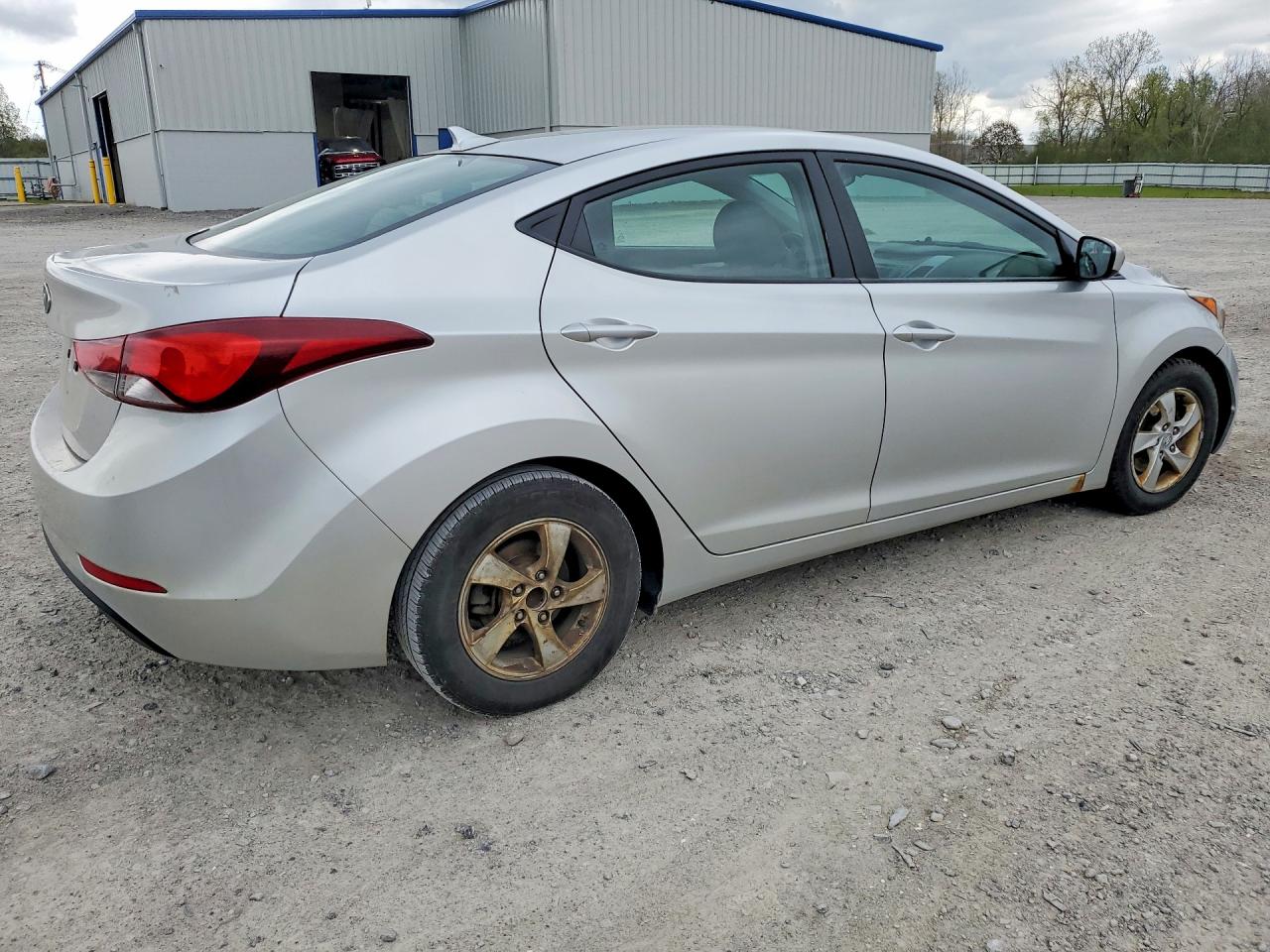 2015 HYUNDAI ELANTRA SE photo 7