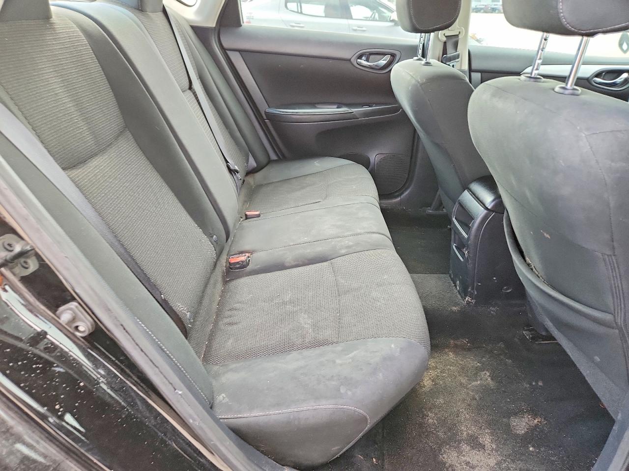 2019 NISSAN SENTRA S photo 28