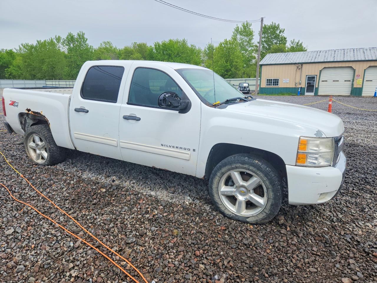 2009 CHEVROLET SILVERADO K1500 LT photo 7