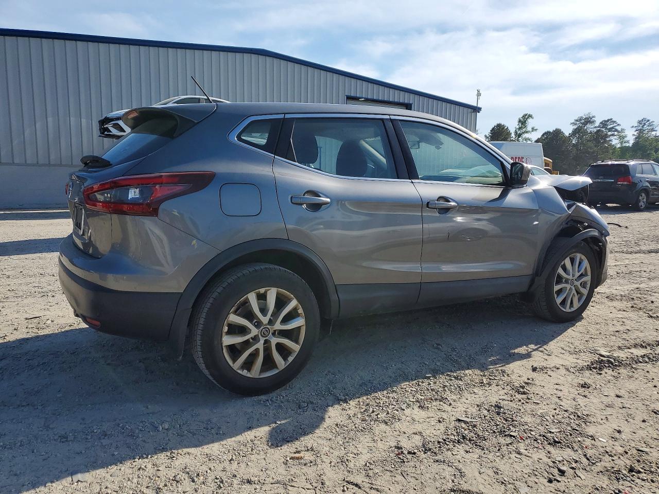 2020 NISSAN ROGUE SPORT S photo 5