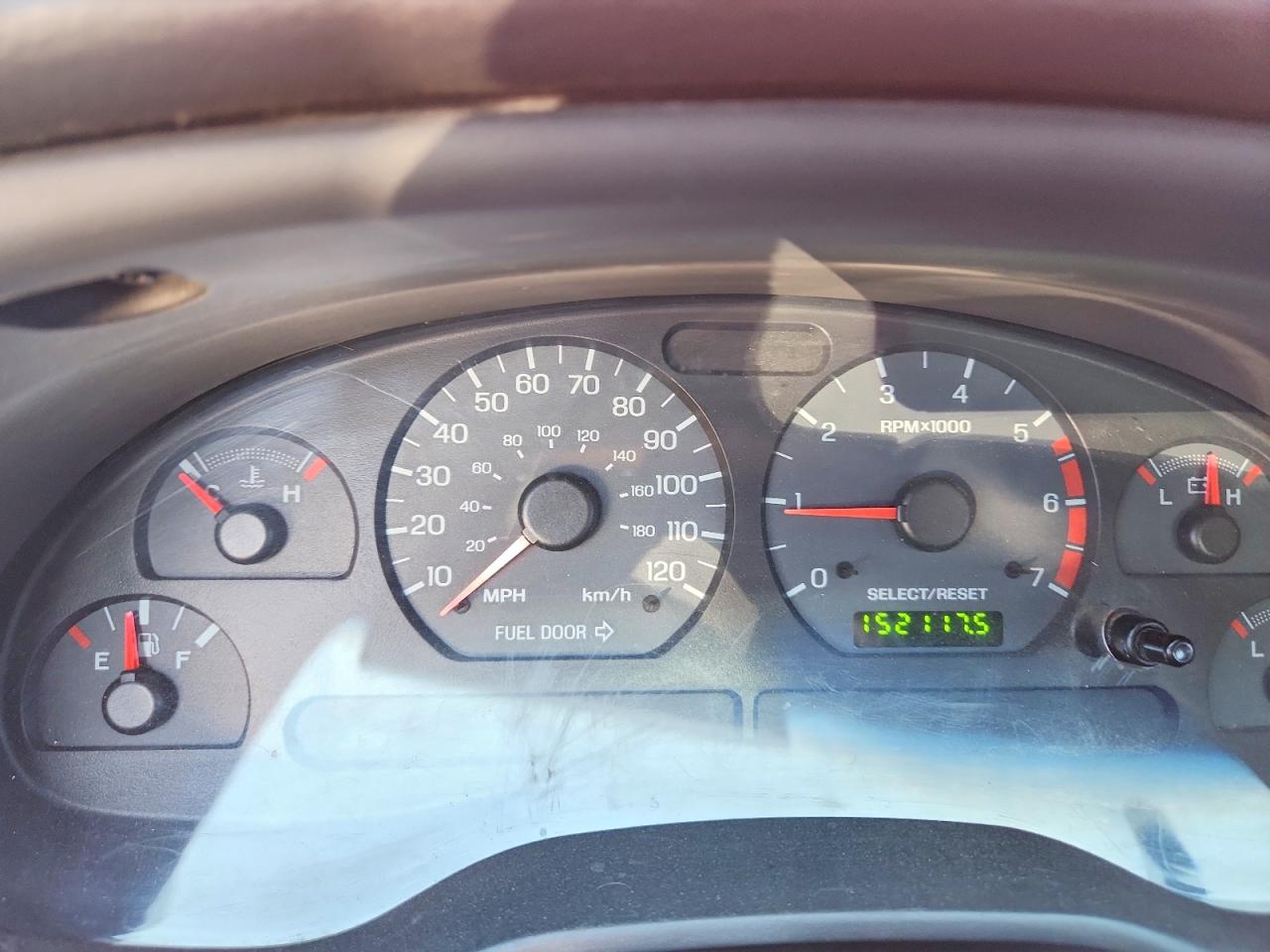 2004 FORD MUSTANG photo 17