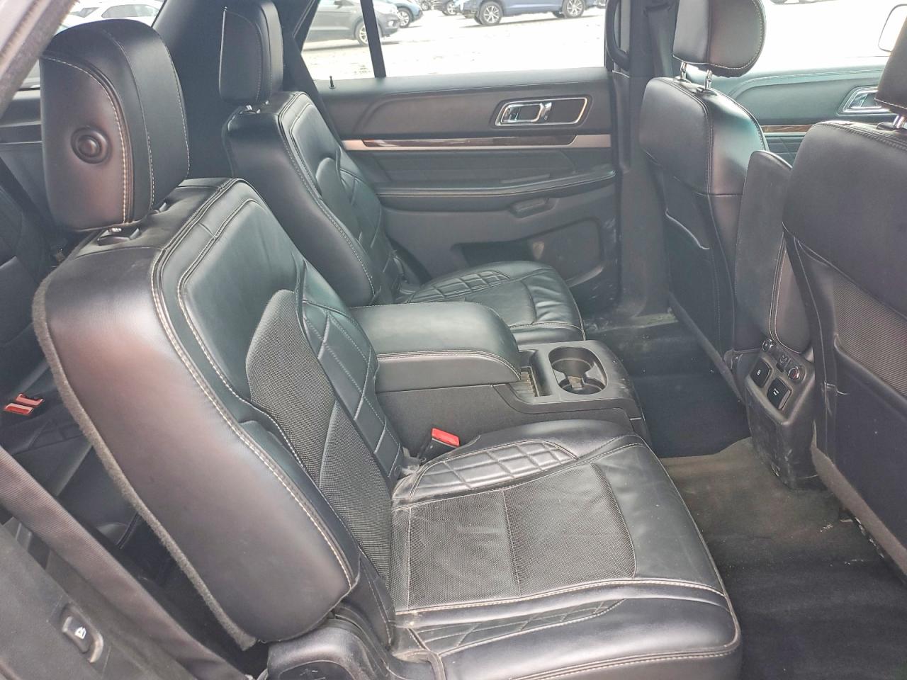 2017 FORD EXPLORER PLATINUM photo 21