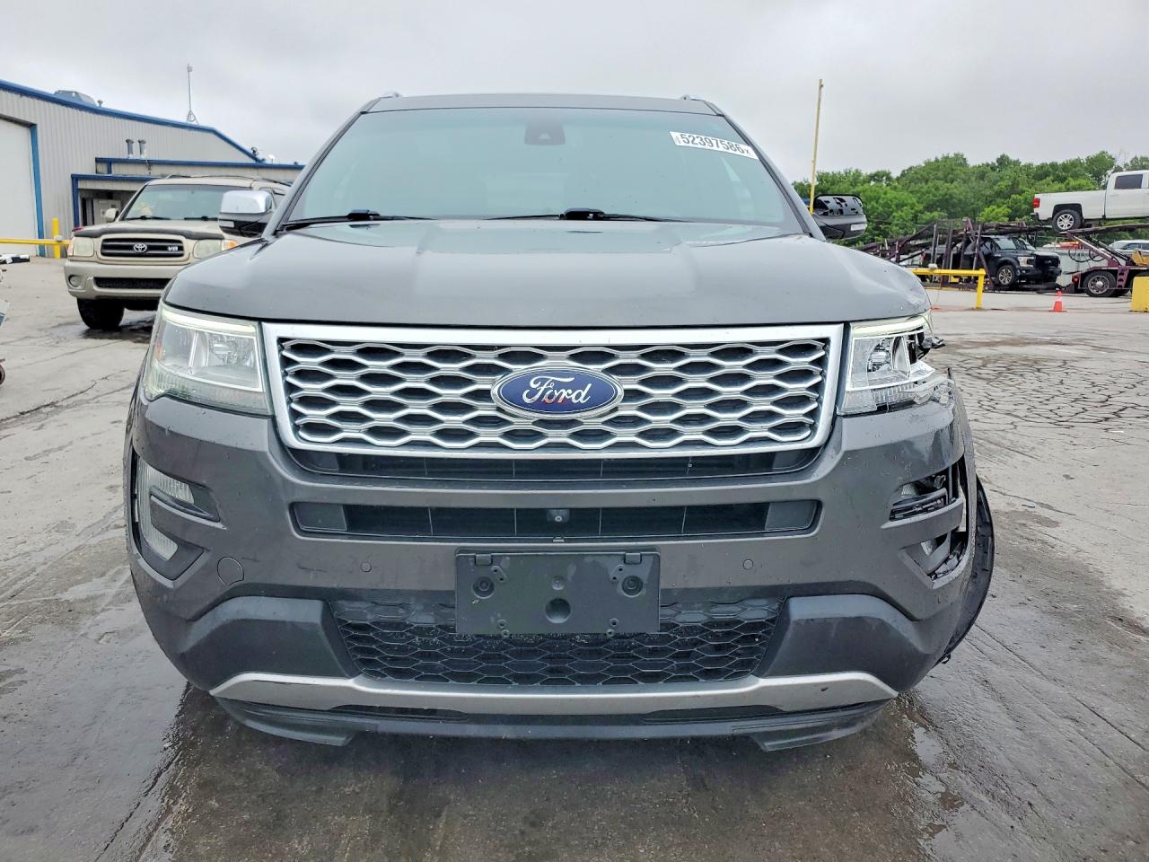 2017 FORD EXPLORER PLATINUM photo 9