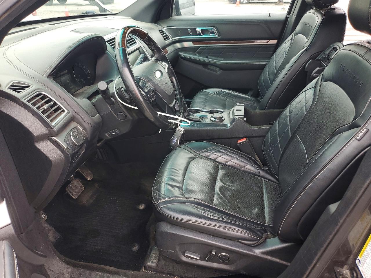 2017 FORD EXPLORER PLATINUM photo 13