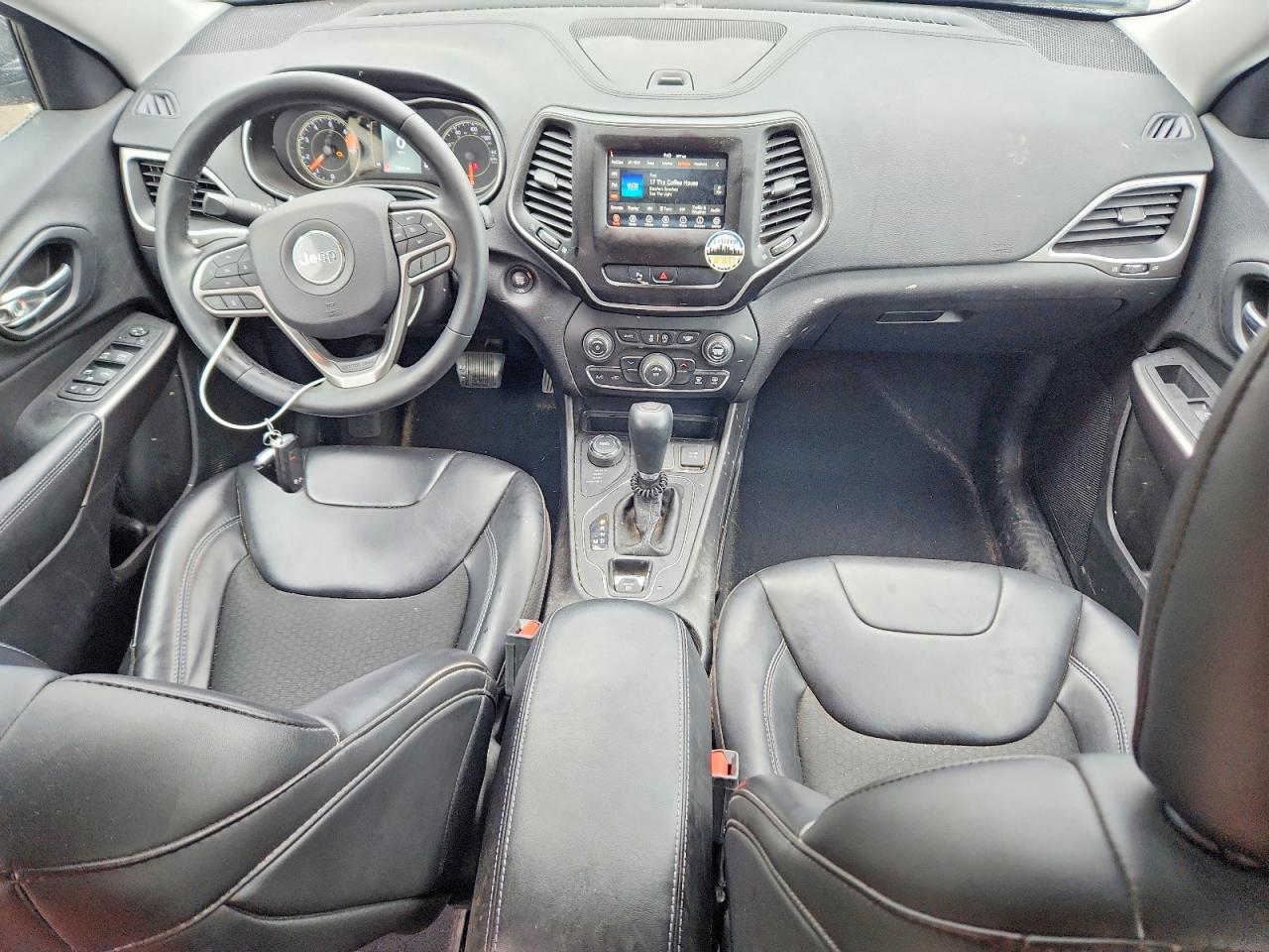 2019 JEEP CHEROKEE LATITUDE PLUS photo 15
