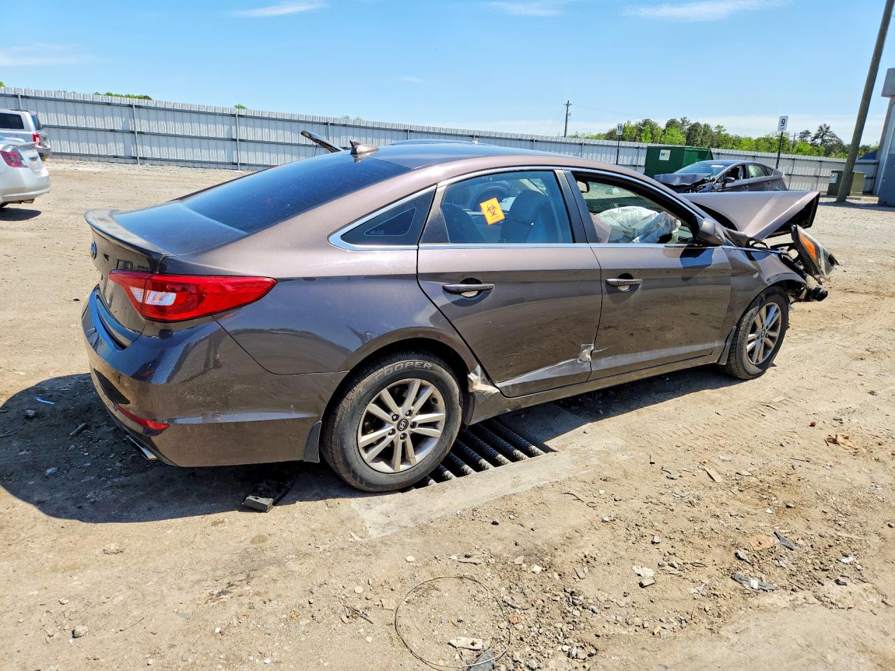 2017 HYUNDAI SONATA SE photo 5