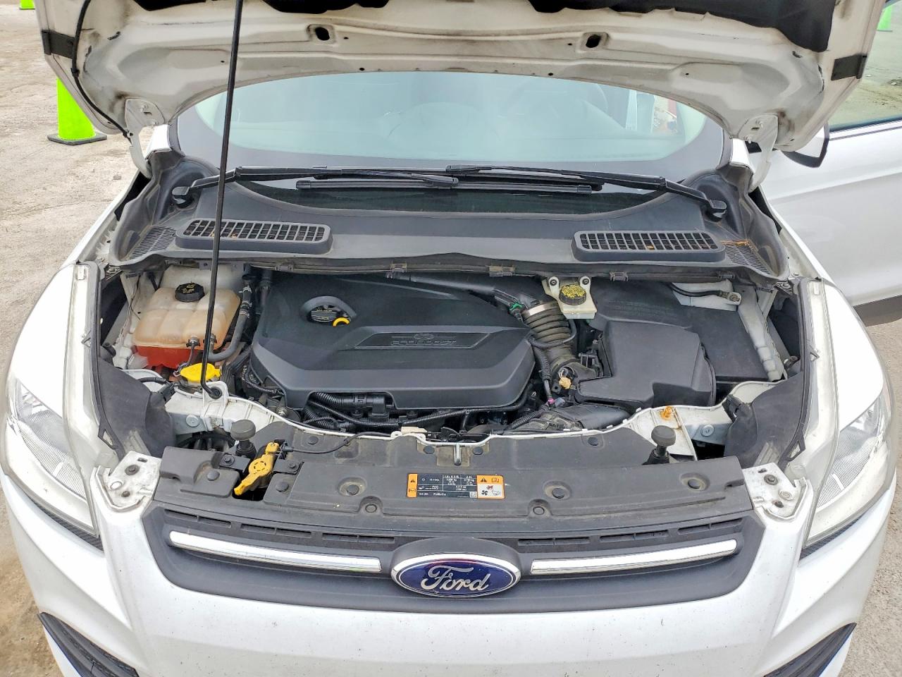 2014 FORD ESCAPE SE photo 23