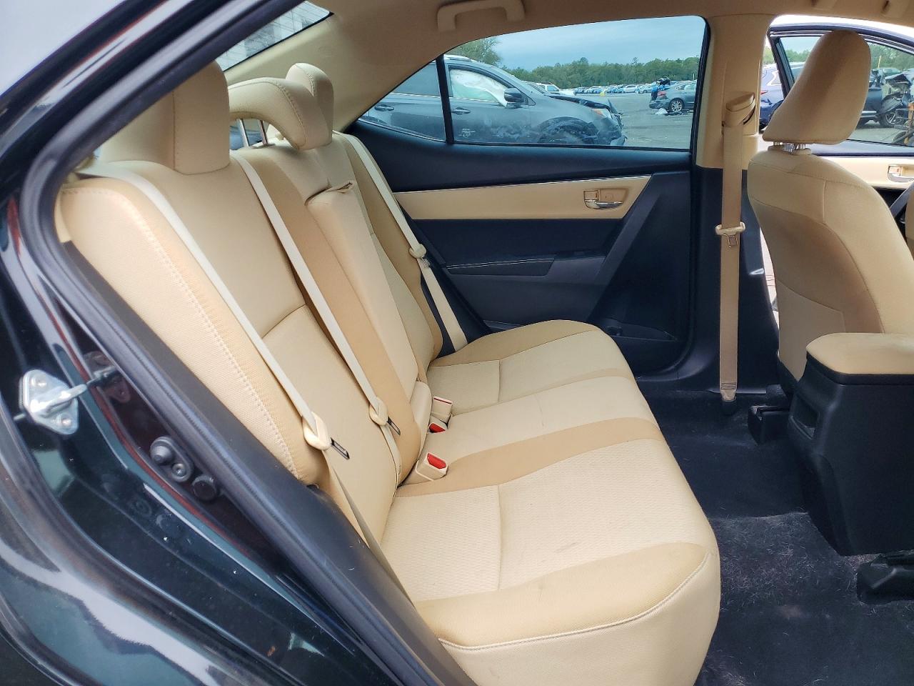 2018 TOYOTA COROLLA LE photo 19