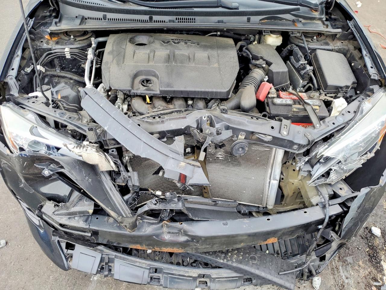 2018 TOYOTA COROLLA LE photo 21