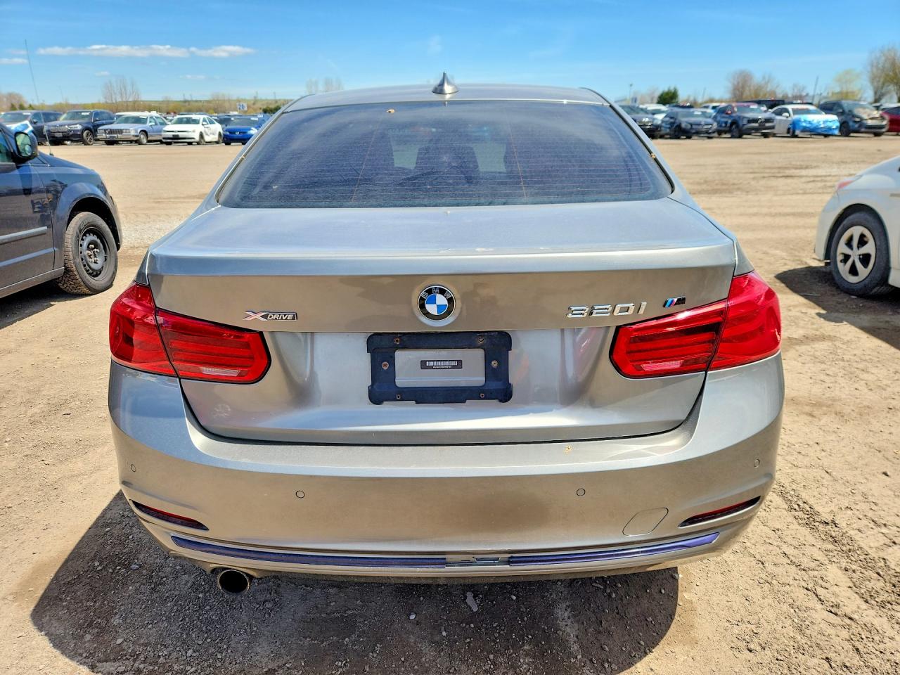 2016 BMW 320 XI photo 11