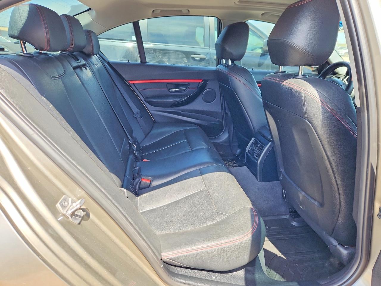 2016 BMW 320 XI photo 19