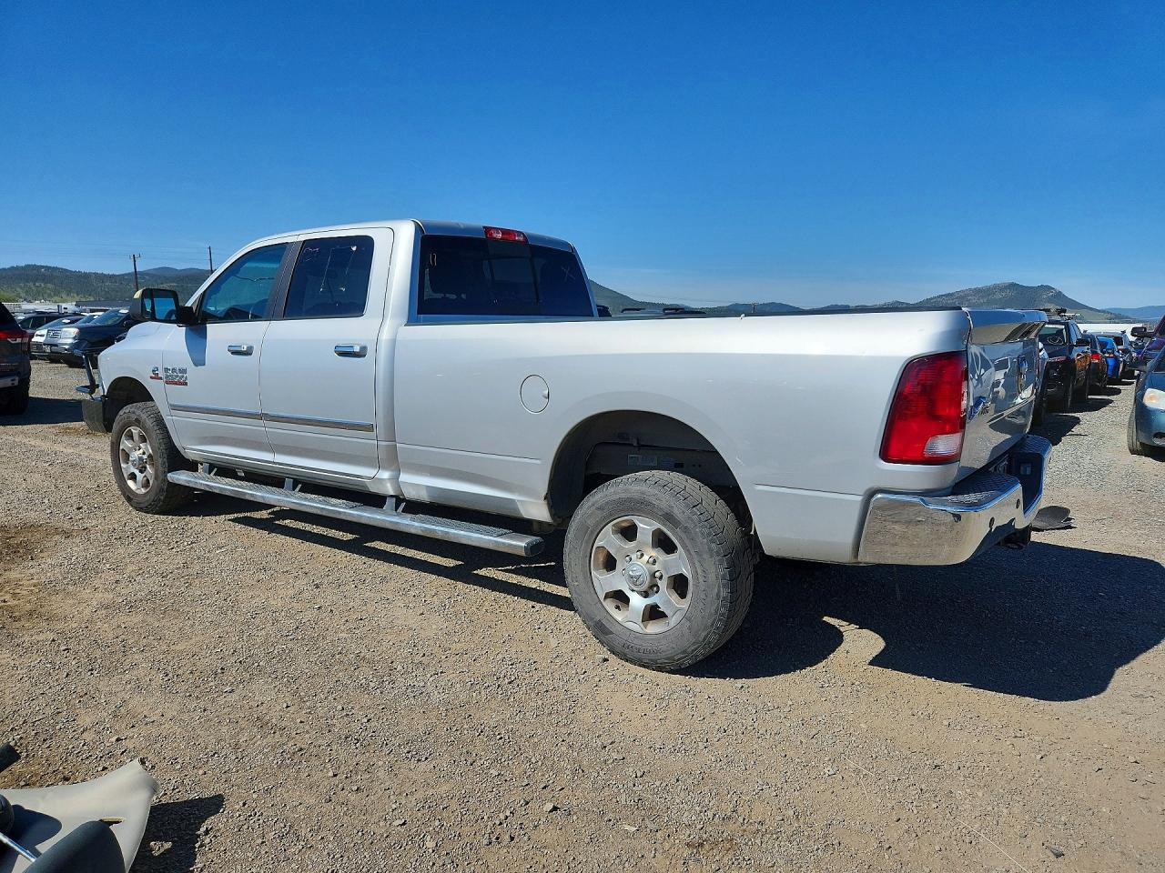 2018 RAM 2500 SLT photo 3