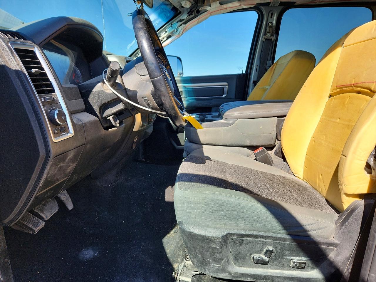 2018 RAM 2500 SLT photo 13
