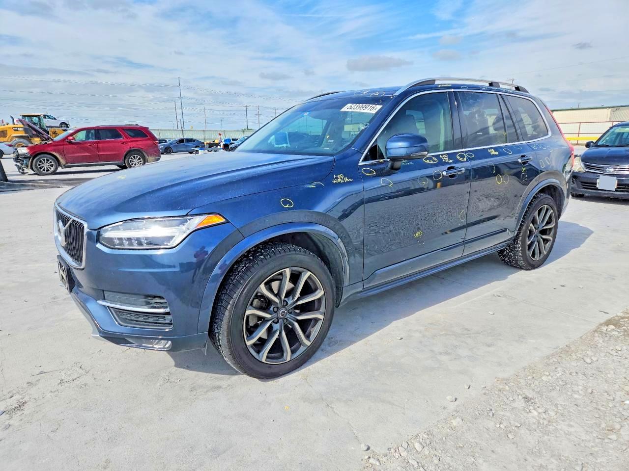 2019 VOLVO XC90