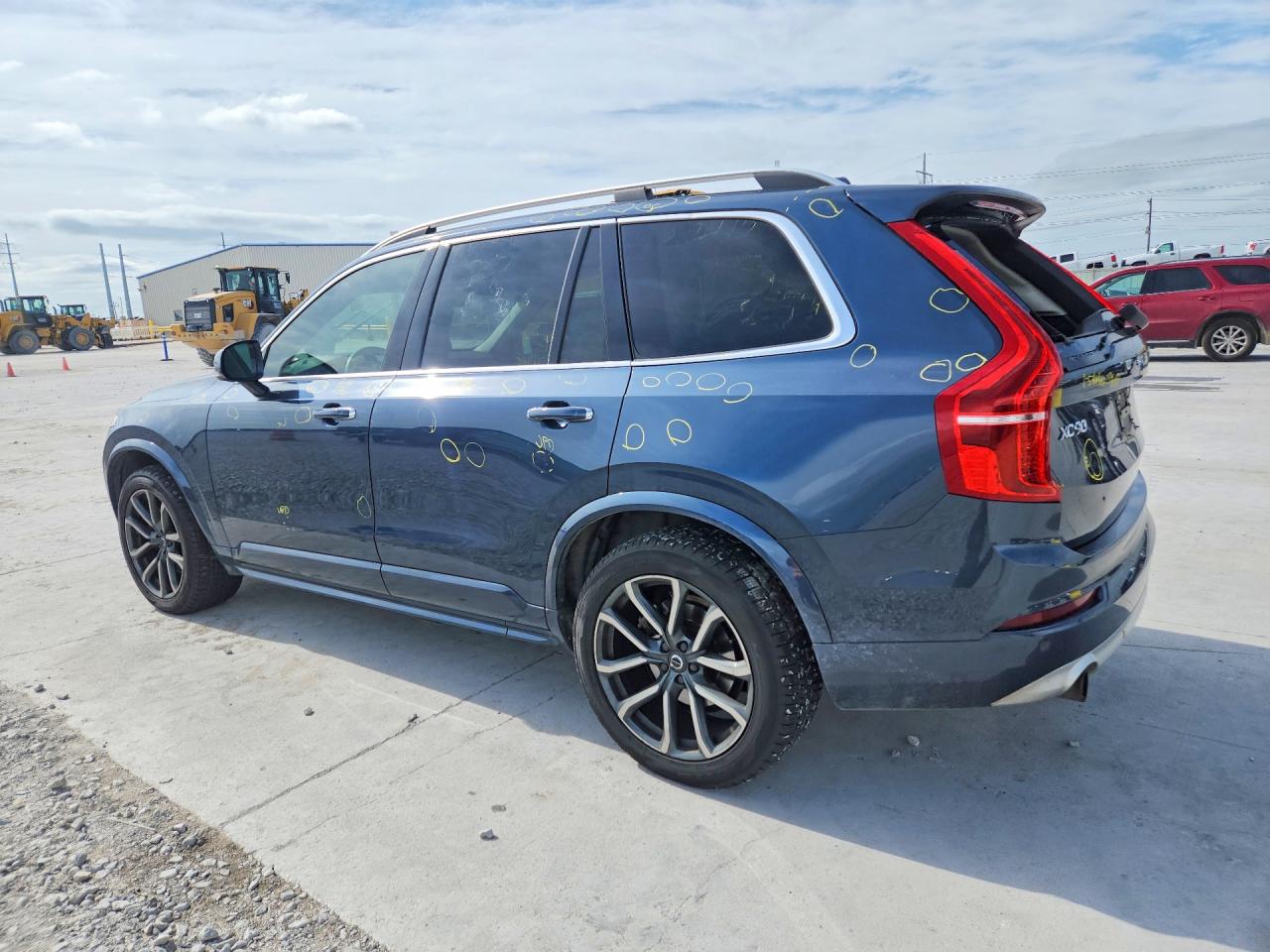 2019 VOLVO XC90 T5 MOMENTUM photo 4