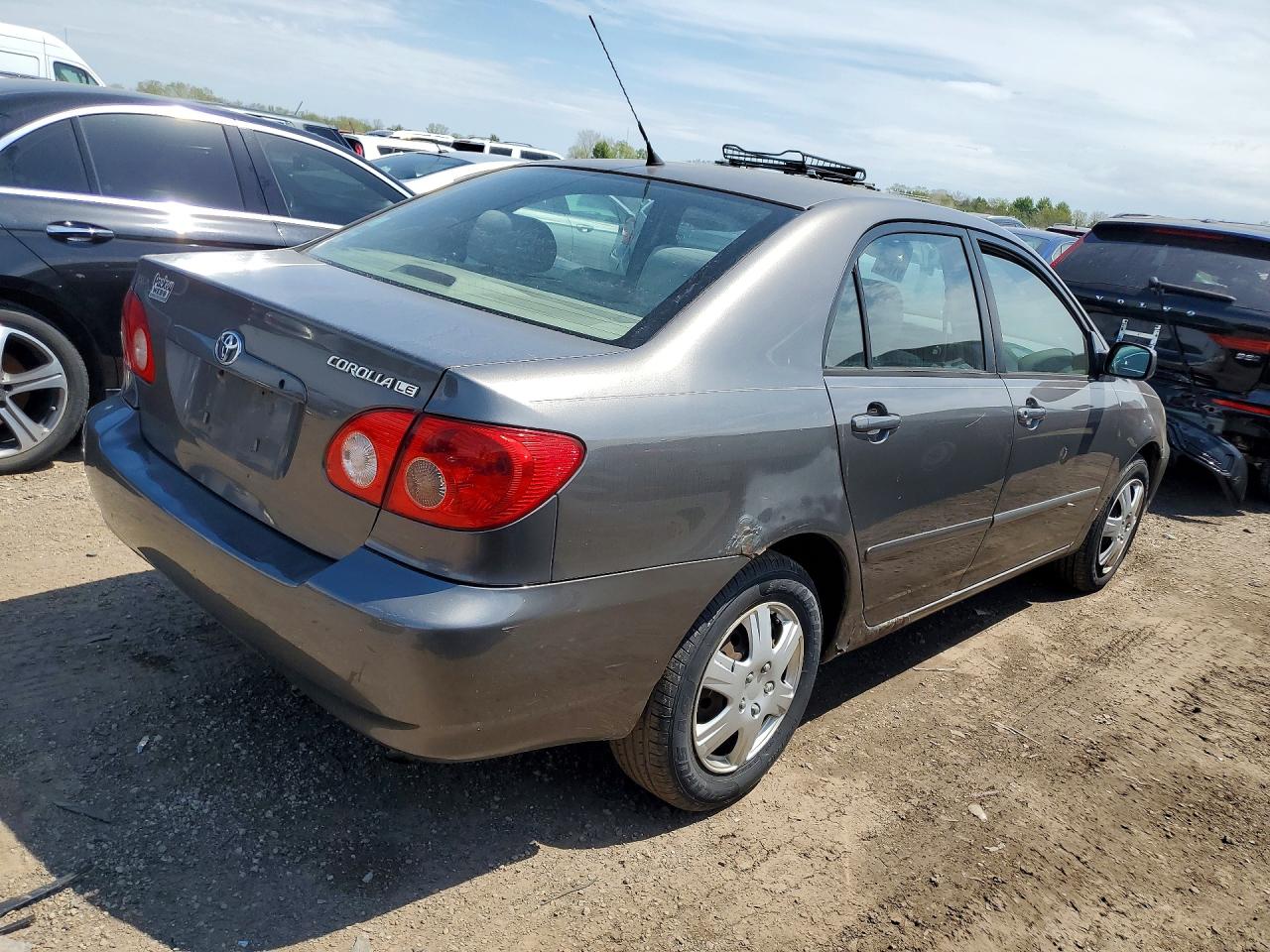 2005 TOYOTA COROLLA LE photo 5