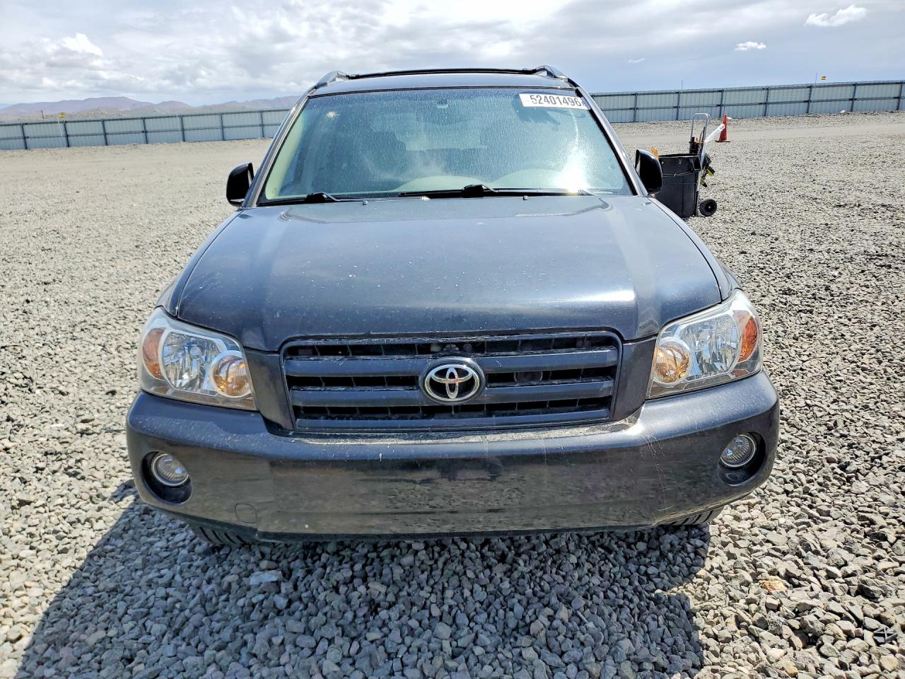 2004 TOYOTA HIGHLANDER LIMITED photo 9
