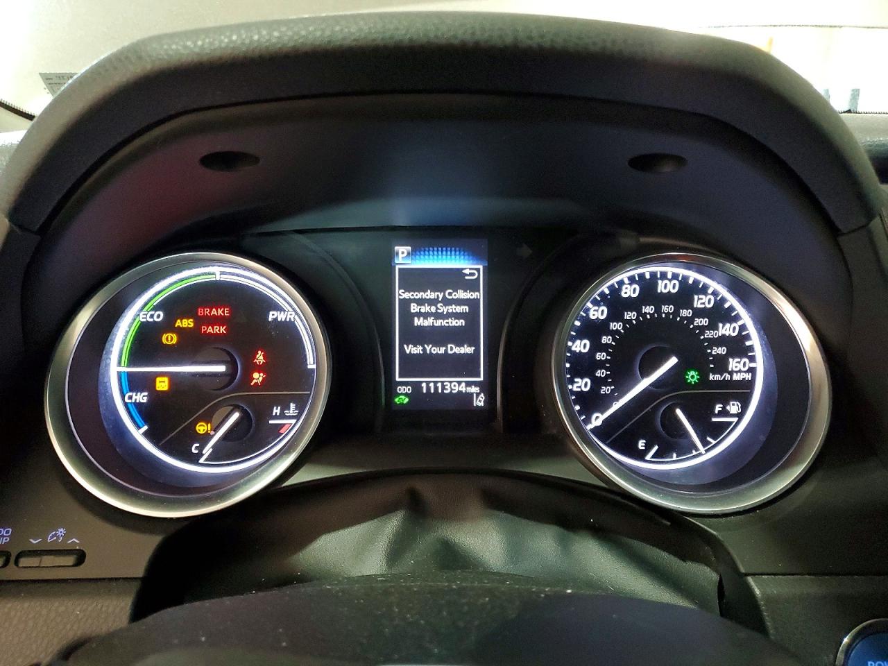 2018 TOYOTA CAMRY LE photo 17
