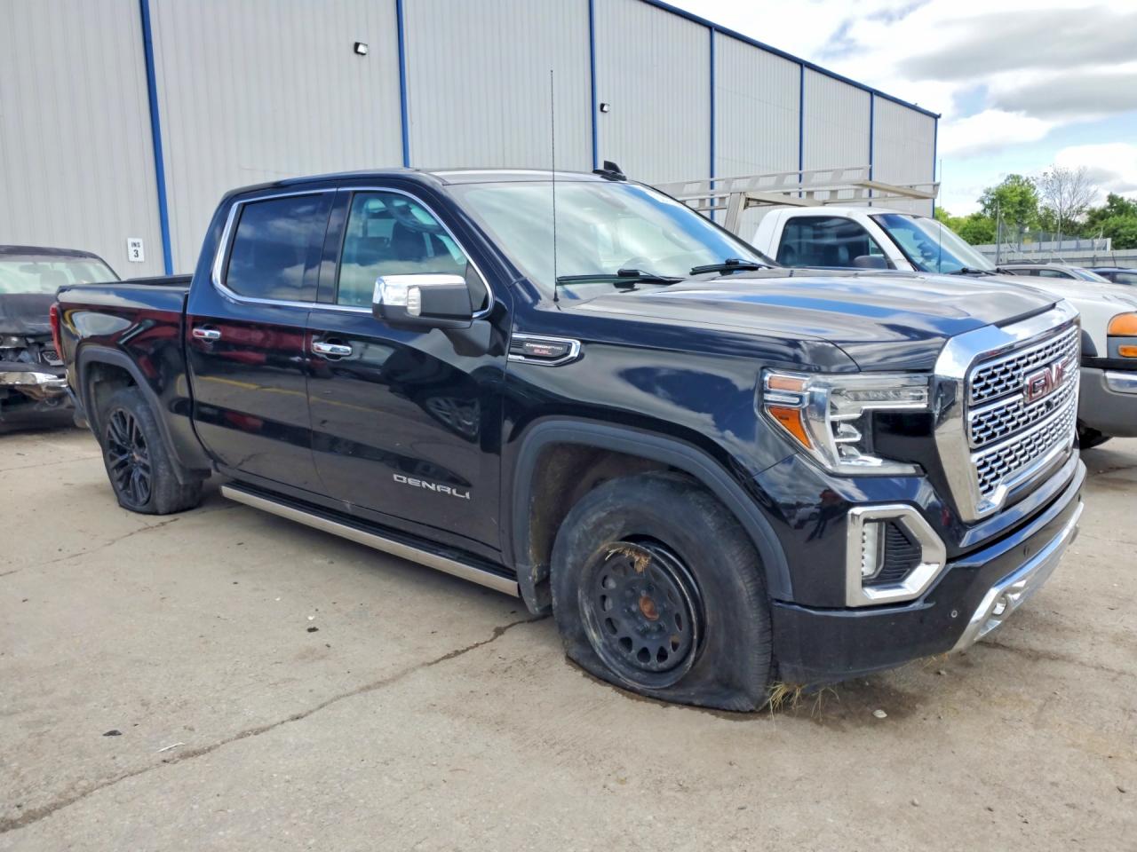 2021 GMC SIERRA K1500 DENALI photo 4