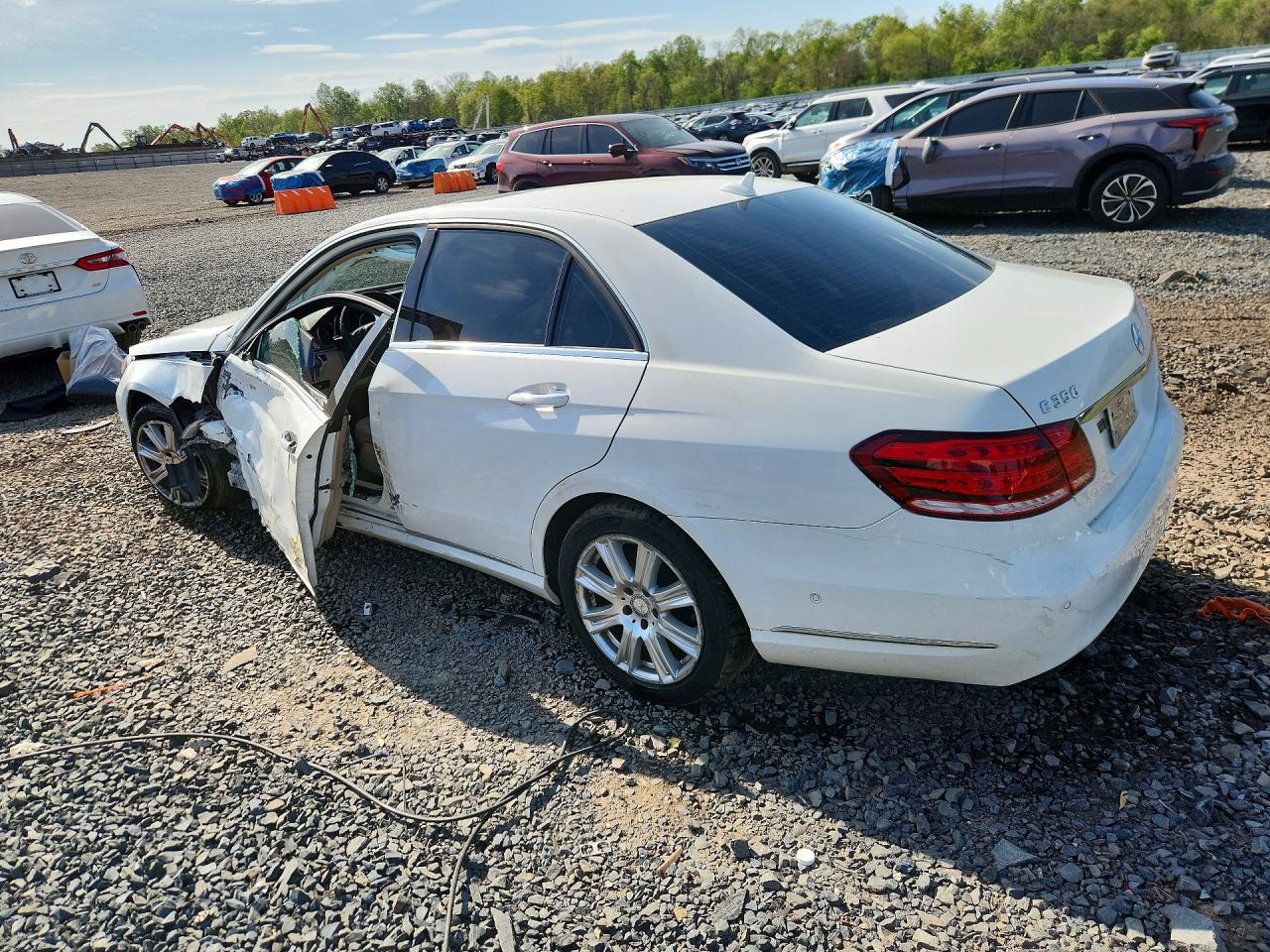 2014 MERCEDES-BENZ E 350 4MATIC photo 3