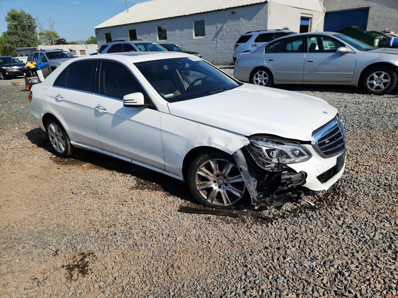 2014 MERCEDES-BENZ E 350 4MATIC photo 7