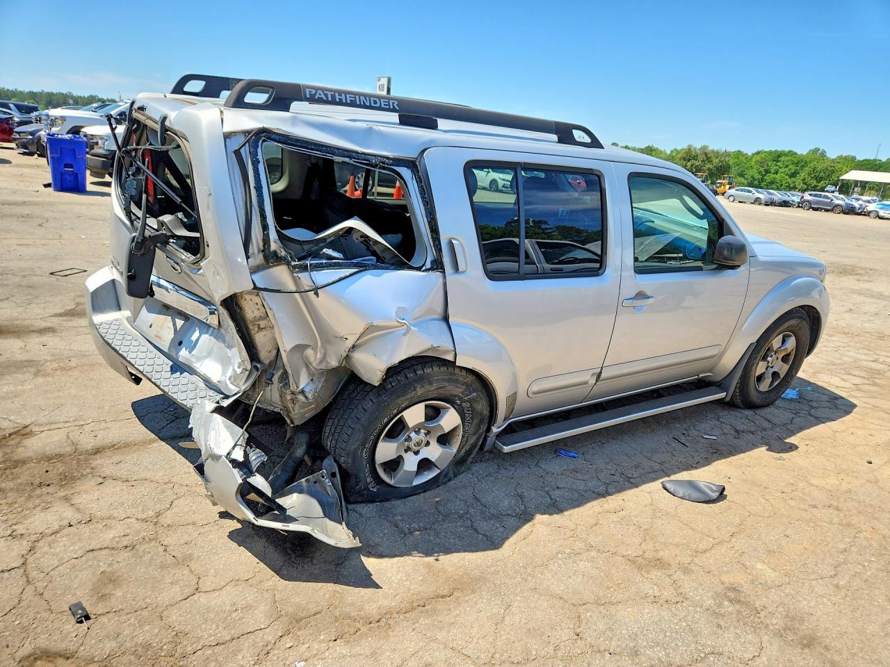 2006 NISSAN PATHFINDER photo 5